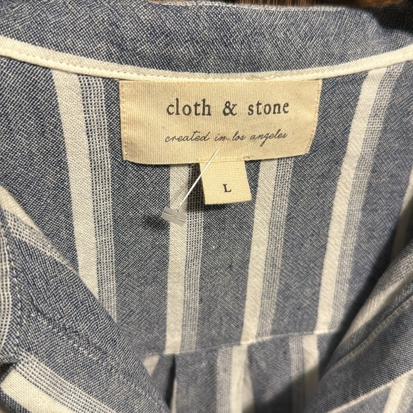 Cloth and stone tie blouse L NWOT - Picture 2 of 5
